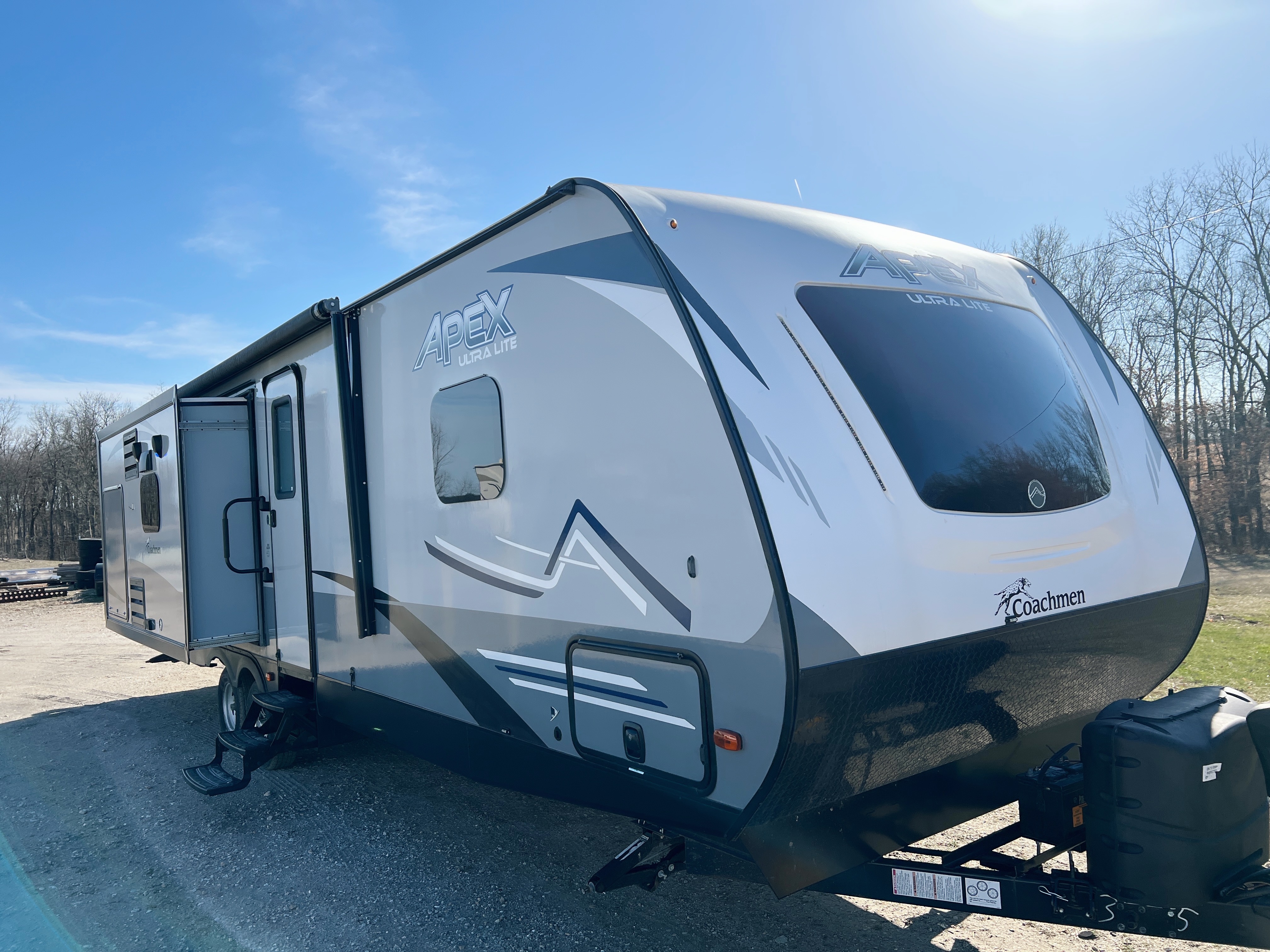 Coach – Coachmen Apex Ultra Light